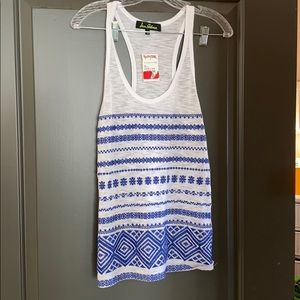 Racerback patterned tank